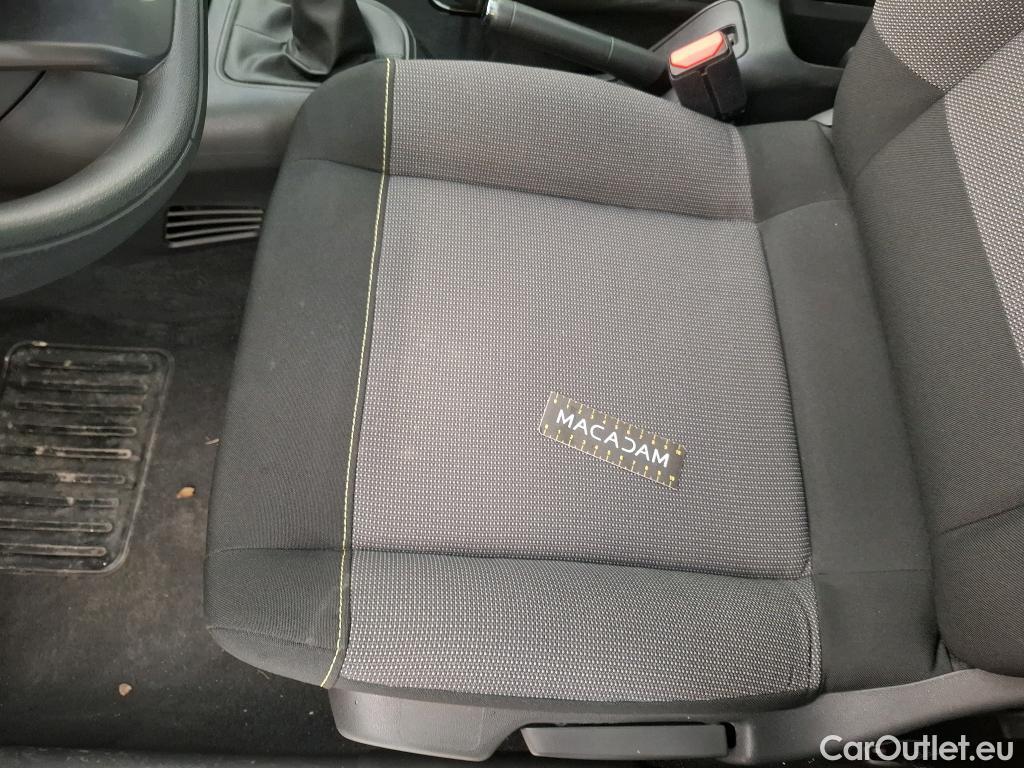  Citroen  C3  Société Feel Nav 1.2 PureTech 80CV BVM5 E6 #11