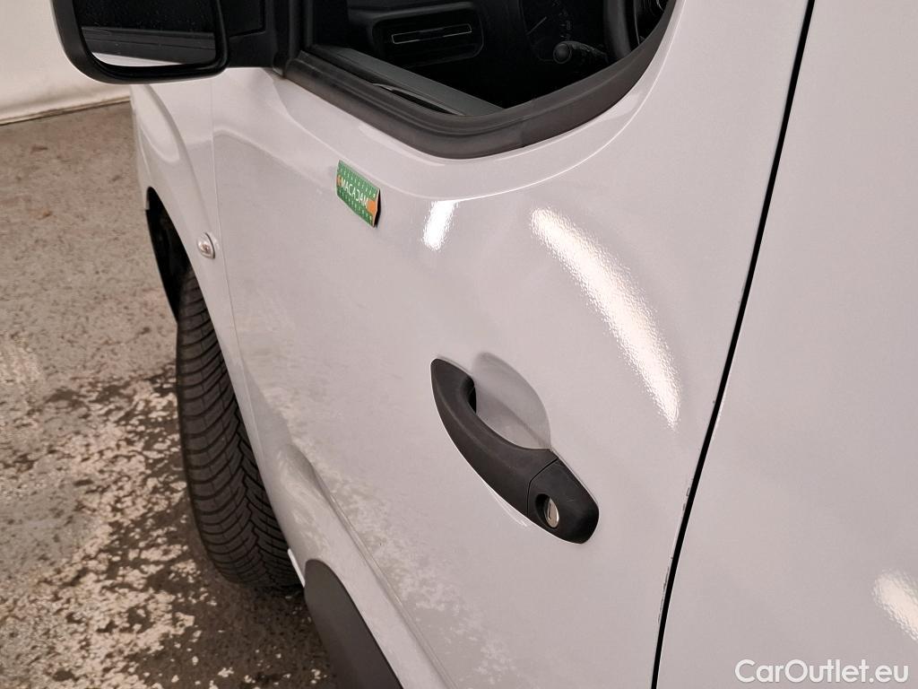  Citroen  Berlingo CITROEN  Van  2018  4P  Fourgonnette Taille XL 950kg BlueHDi 100  BVM #14