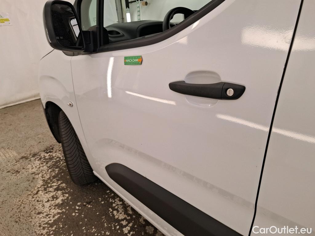  Citroen  Berlingo CITROEN  Van  2018  4P  Fourgonnette Taille XL 950kg BlueHDi 100  BVM #11