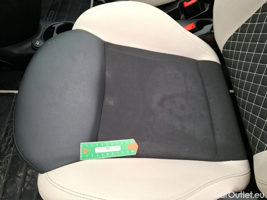  Fiat  500 FIAT C / 2015 / 2P / Cabriolet Hybrid 1.0 BSG 70 ch Dolcevita Plus #5