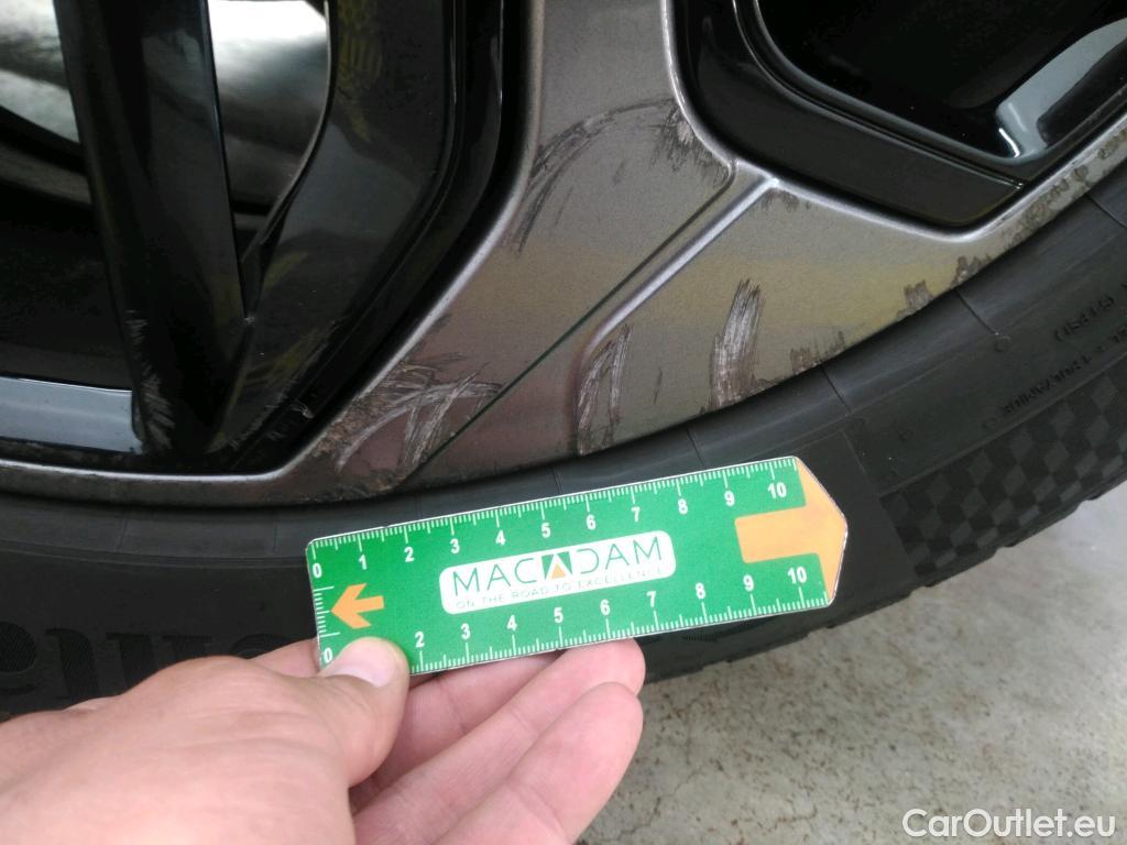  Citroen  C4  Berline Feel Pack 1.2 PureTech 130CV BVA8 E6d #27