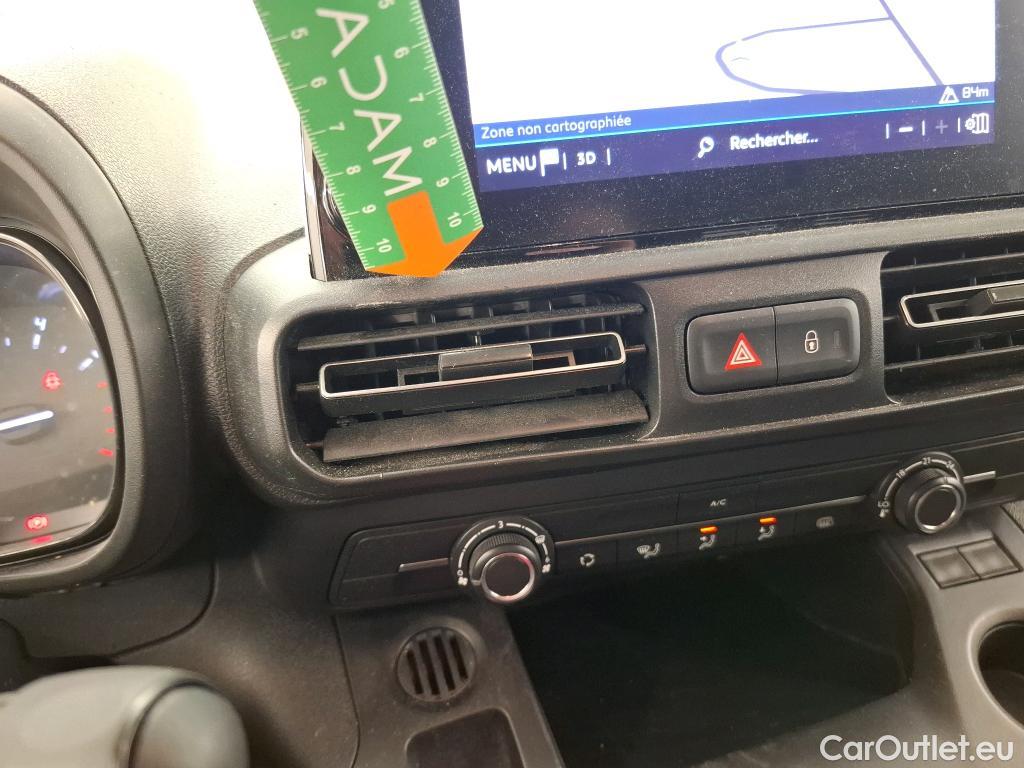  Citroen  Berlingo CITROEN  Van  2018  4P  Fourgonnette Taille XL 950kg BlueHDi 100  BVM #28