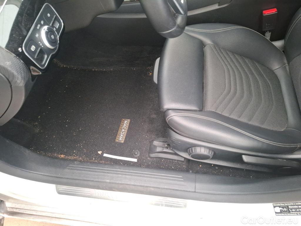  Mercedes  A-Klasse MERCEDES-BENZ Classe A Compact / 2018 / 5P / Berline A 180 d Business Line 8G-DCT #71