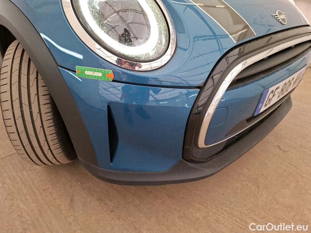  Mini  Cooper MINI Mini / 2021 / 5P / Berline One Finition Business Design 102 ch BVA7 #28