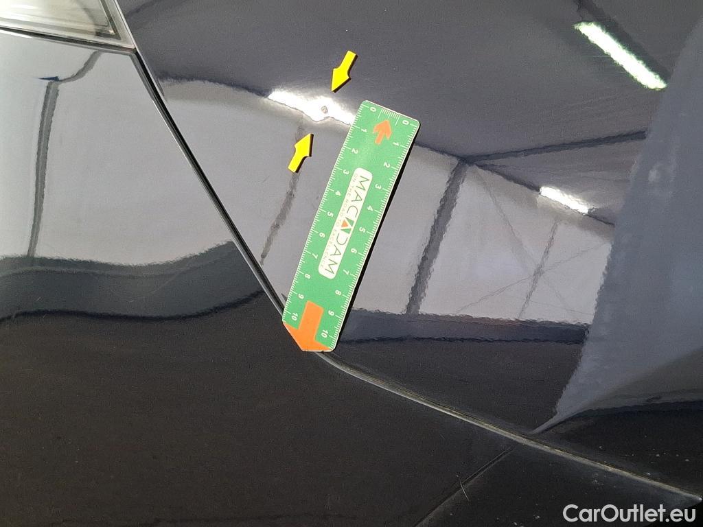  Peugeot  508 PEUGEOT  / 2018 / 5P / Berline HYBRID 225 E-EAT8 Allure Pack #14