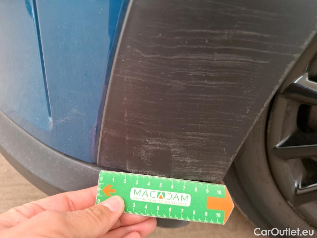  Mini  Cooper MINI Mini / 2021 / 5P / Berline One Finition Business Design 102 ch BVA7 #27