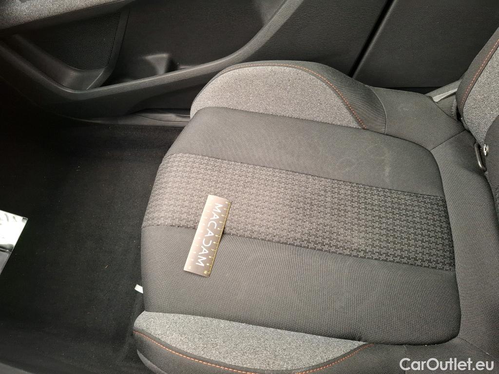  Peugeot  3008  Active Business 1.5 HDi 130CV BVA8 E6dT #18