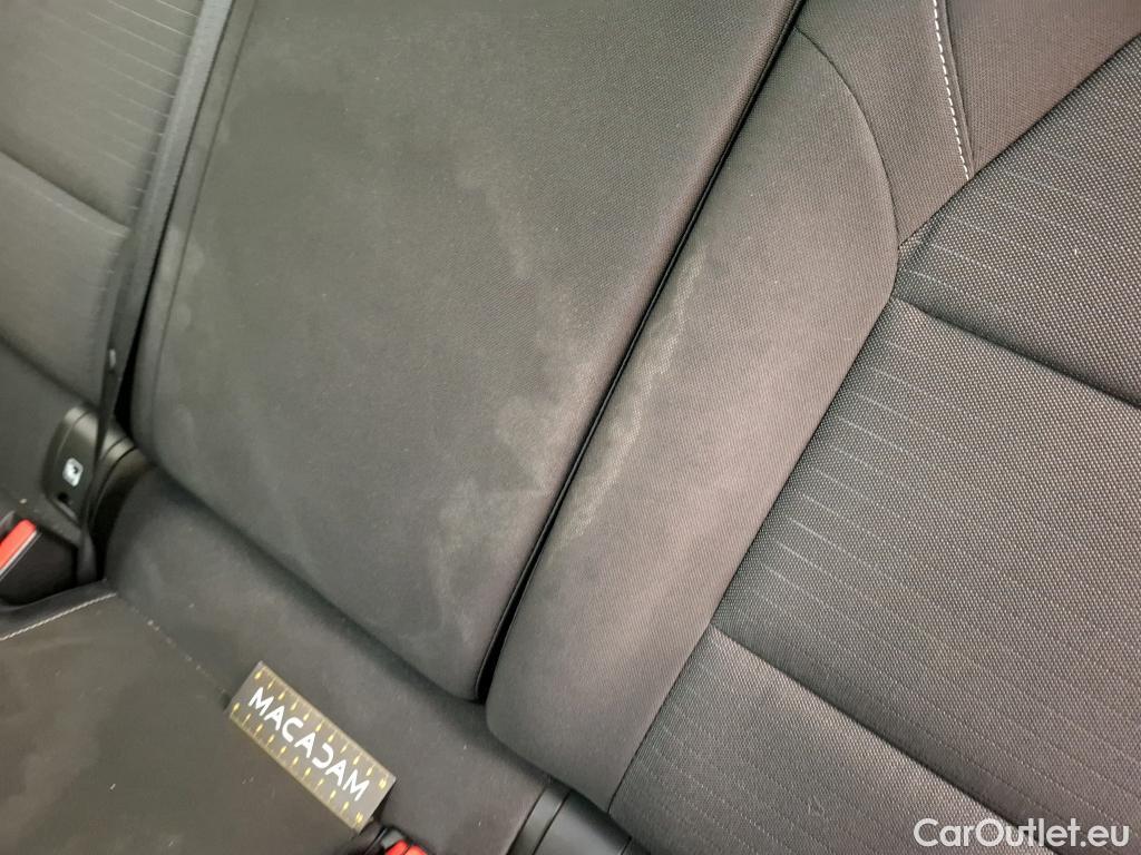  Renault  Arkana RENAULT  / 2021 / 5P / SUV Business TCe 140 EDC #9