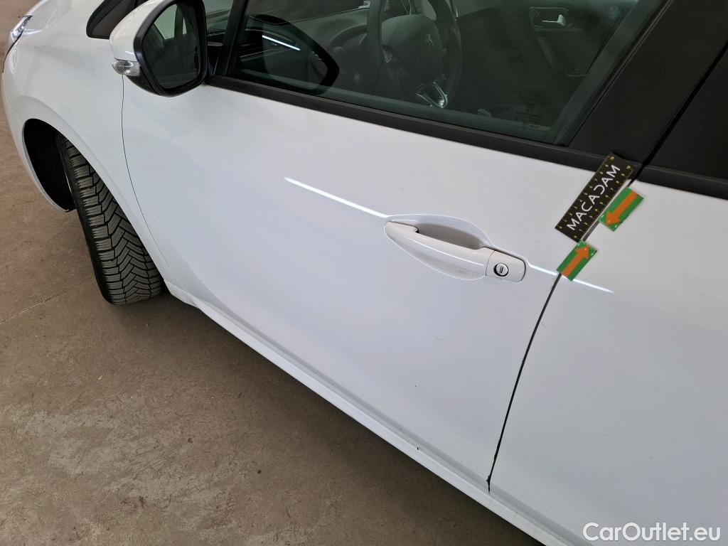  Peugeot  208  Active Business 1.2 80CV BVM5 E6dT #70