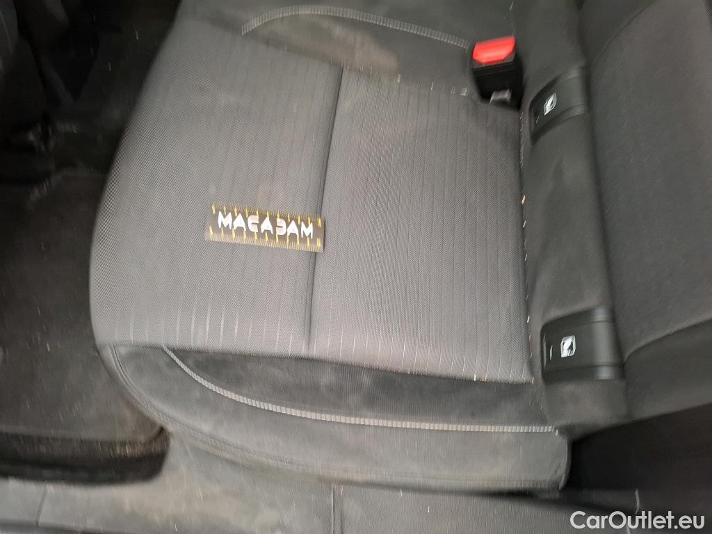  Renault  Arkana RENAULT  / 2021 / 5P / SUV Business TCe 140 EDC #7