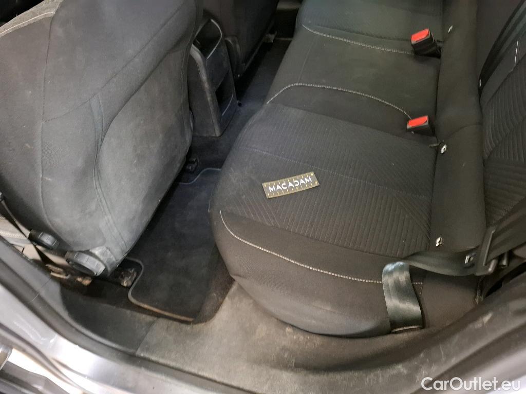  Peugeot  308  Active Pack 1.2 PureTech 130CV BVA8 E6d #60