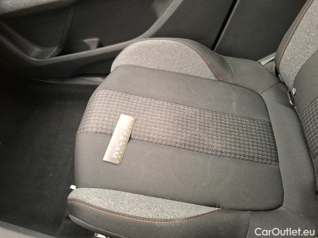  Peugeot  3008  Active Business 1.5 HDi 130CV BVA8 E6dT #17