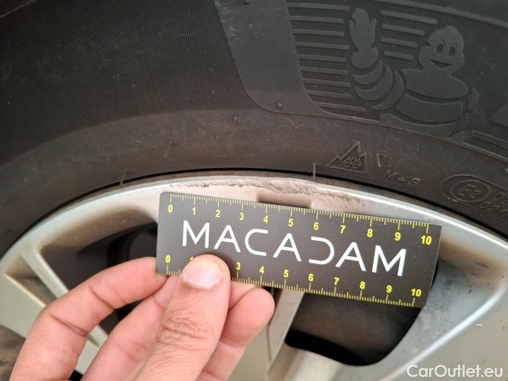  Peugeot  208  Active Business 1.2 80CV BVM5 E6dT #50