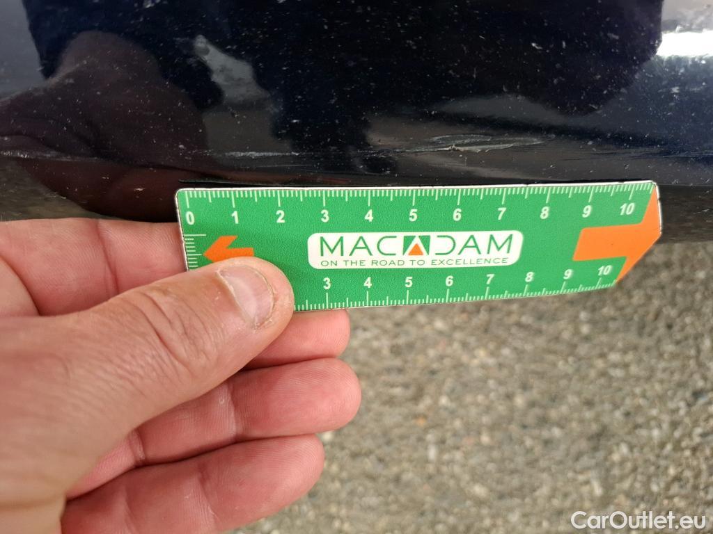  Peugeot  508 PEUGEOT  / 2018 / 5P / Berline HYBRID 225 E-EAT8 Allure Pack #12