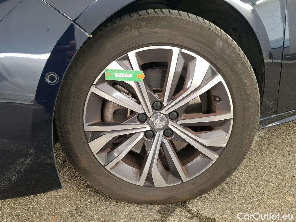  Peugeot  508 PEUGEOT  / 2018 / 5P / Berline HYBRID 225 E-EAT8 Allure Pack #6