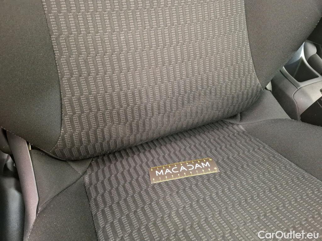  Peugeot  208  Active Business 1.2 80CV BVM5 E6dT #44