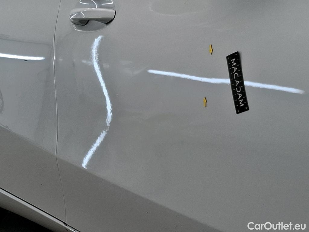  Mercedes  A-Klasse MERCEDES-BENZ Classe A Compact / 2018 / 5P / Berline A 180 d Business Line 8G-DCT #55