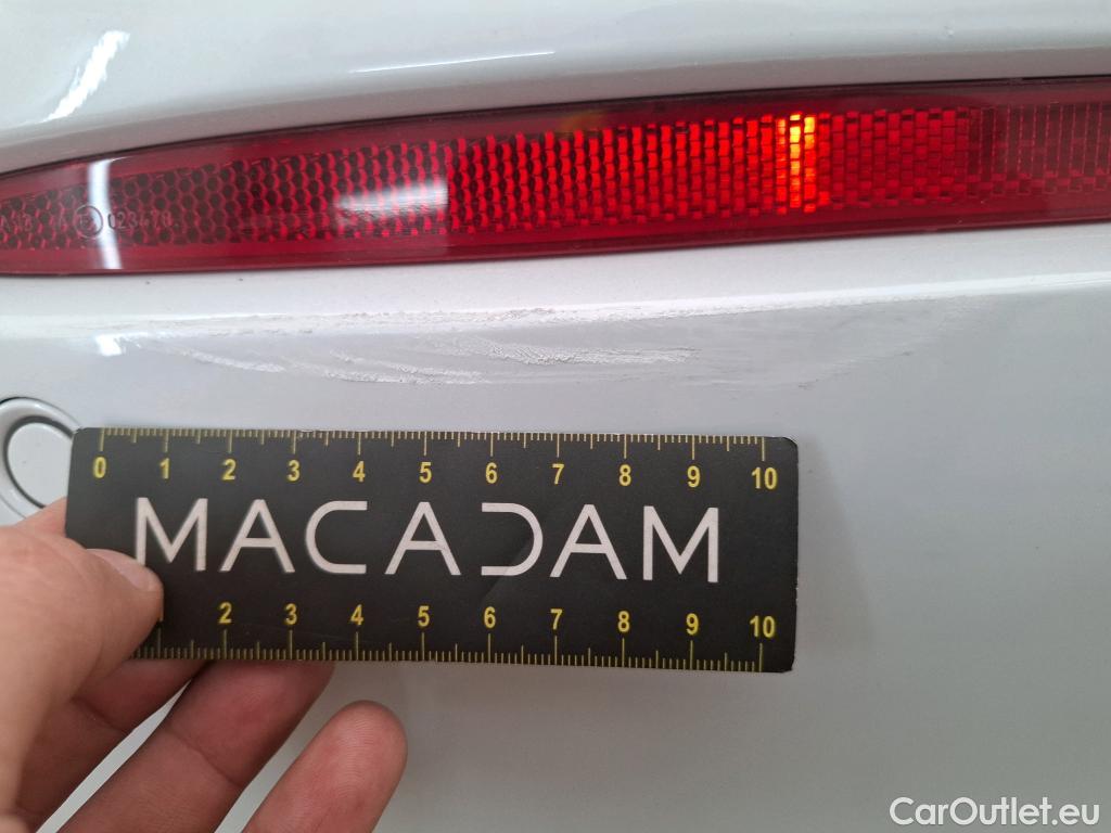  Mercedes  A-Klasse MERCEDES-BENZ Classe A Compact / 2018 / 5P / Berline A 180 d Business Line 8G-DCT #23