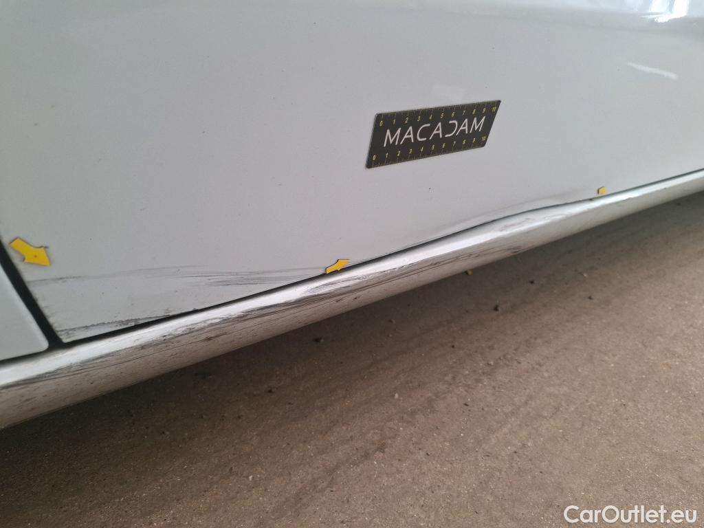  Mercedes  A-Klasse MERCEDES-BENZ Classe A Compact / 2018 / 5P / Berline A 180 d Business Line 8G-DCT #15