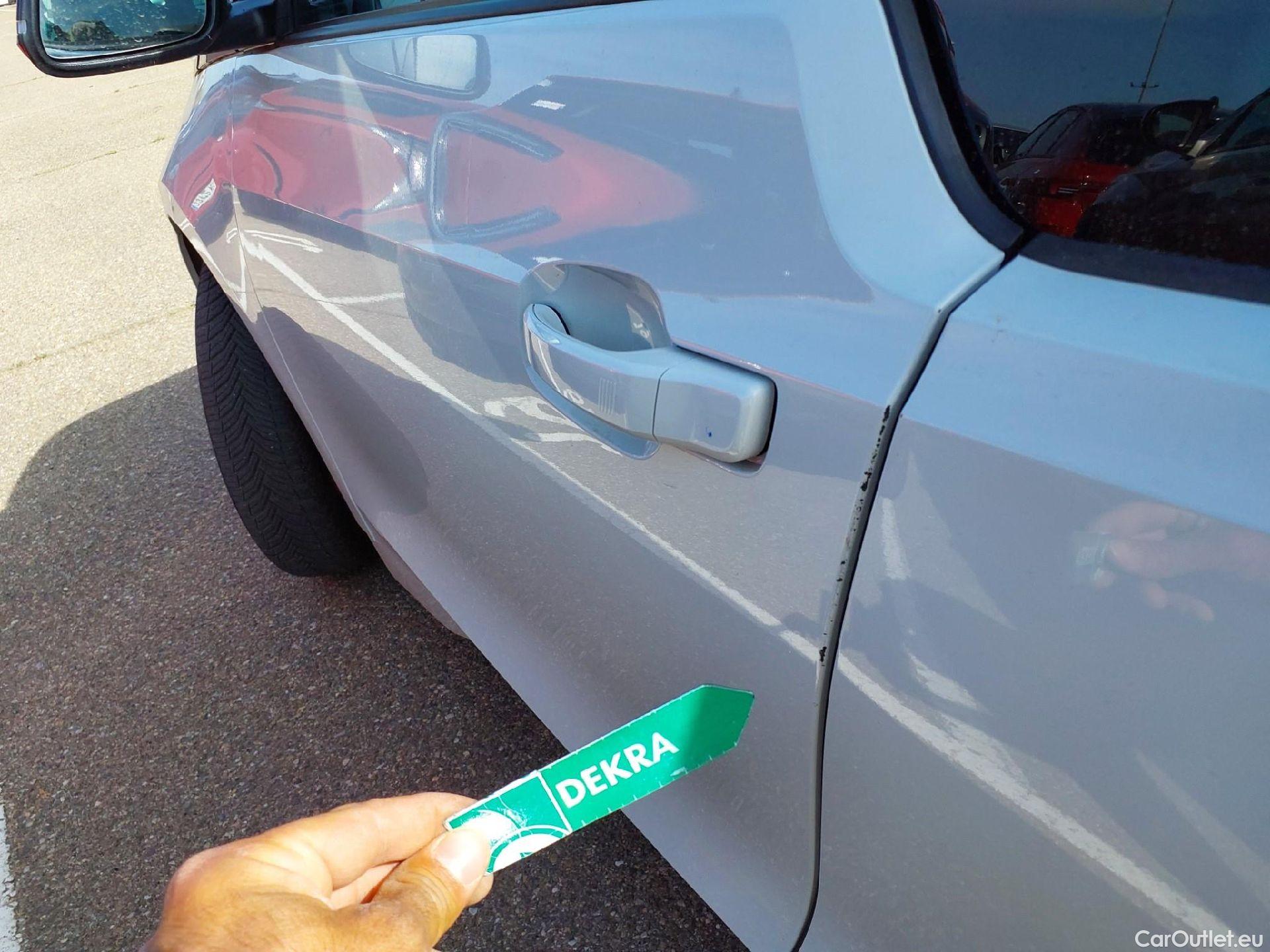  Bmw  I3  BMW / 2017 / 5P / berlina con portón 120ah #5