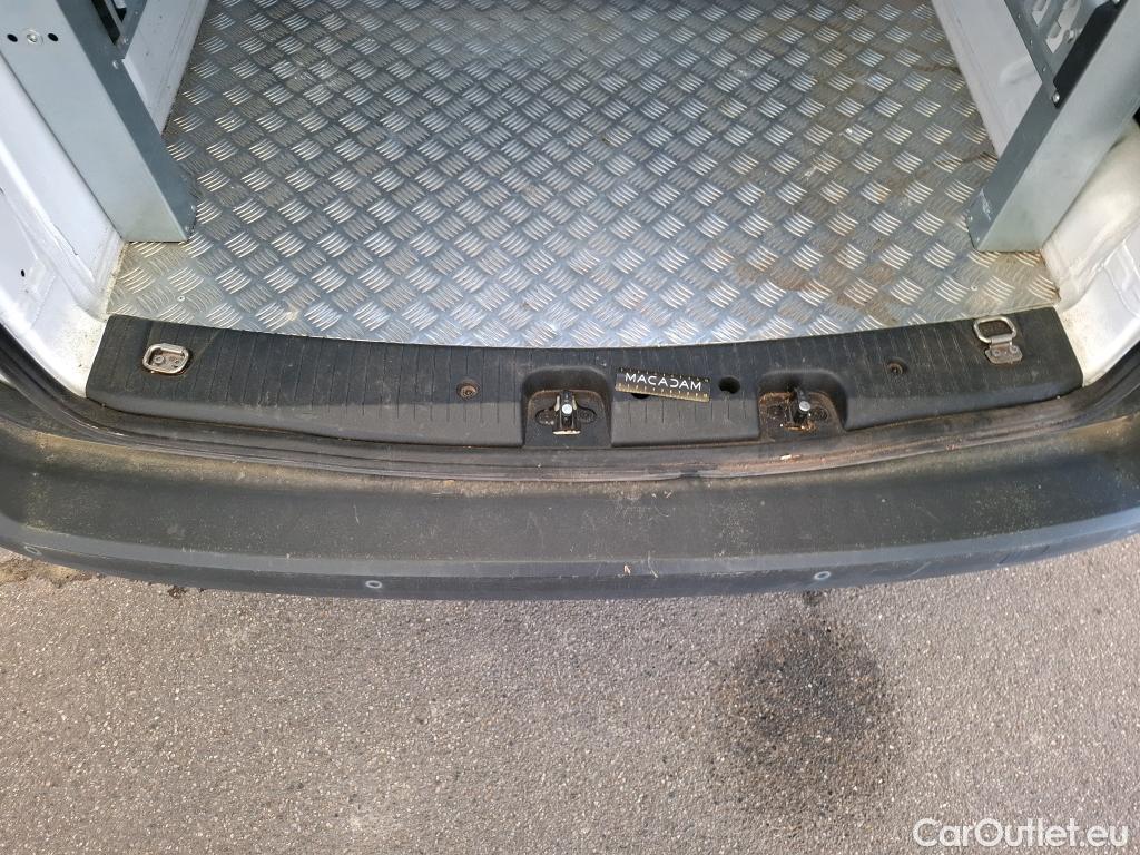  Volkswagen  Caddy VOLKSWAGEN  Cargo / 2020 / 4P / Fourgonnette 2.0 TDI 75ch Business #17