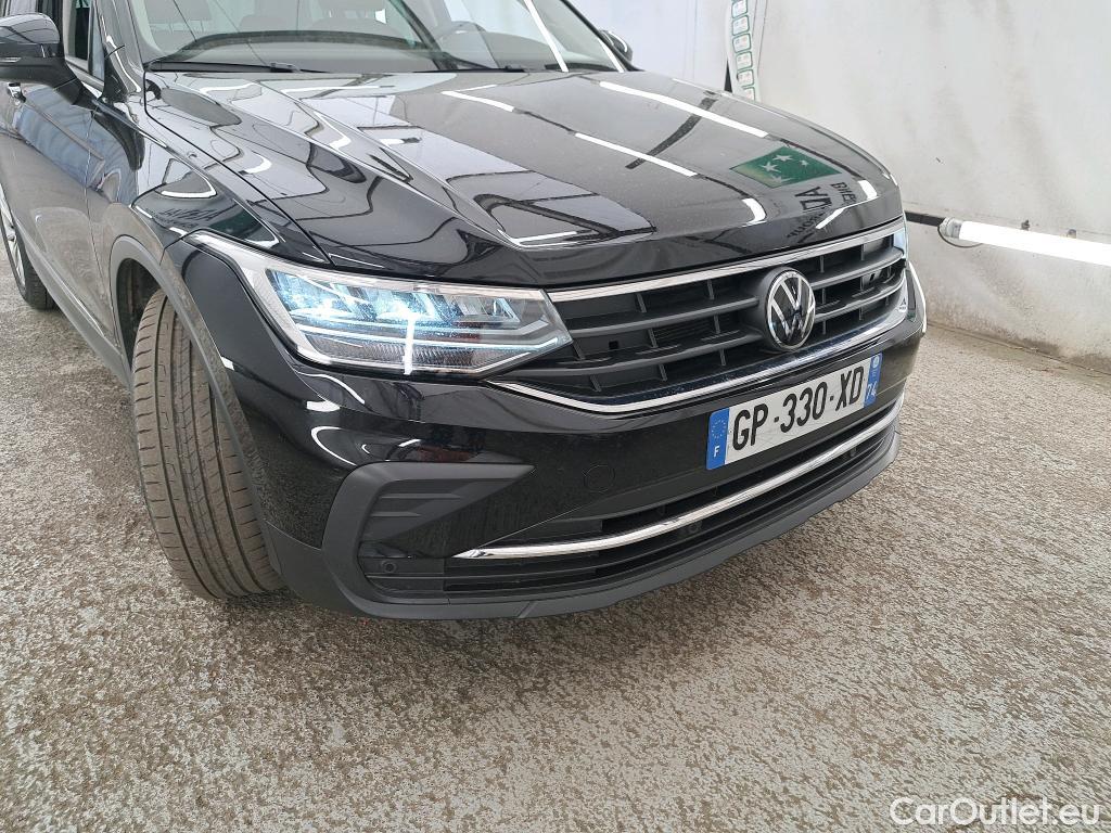  Volkswagen  Tiguan VOLKSWAGEN  / 2020 / 5P / SUV 2.0 TDI 150 DSG7 Life Business #11