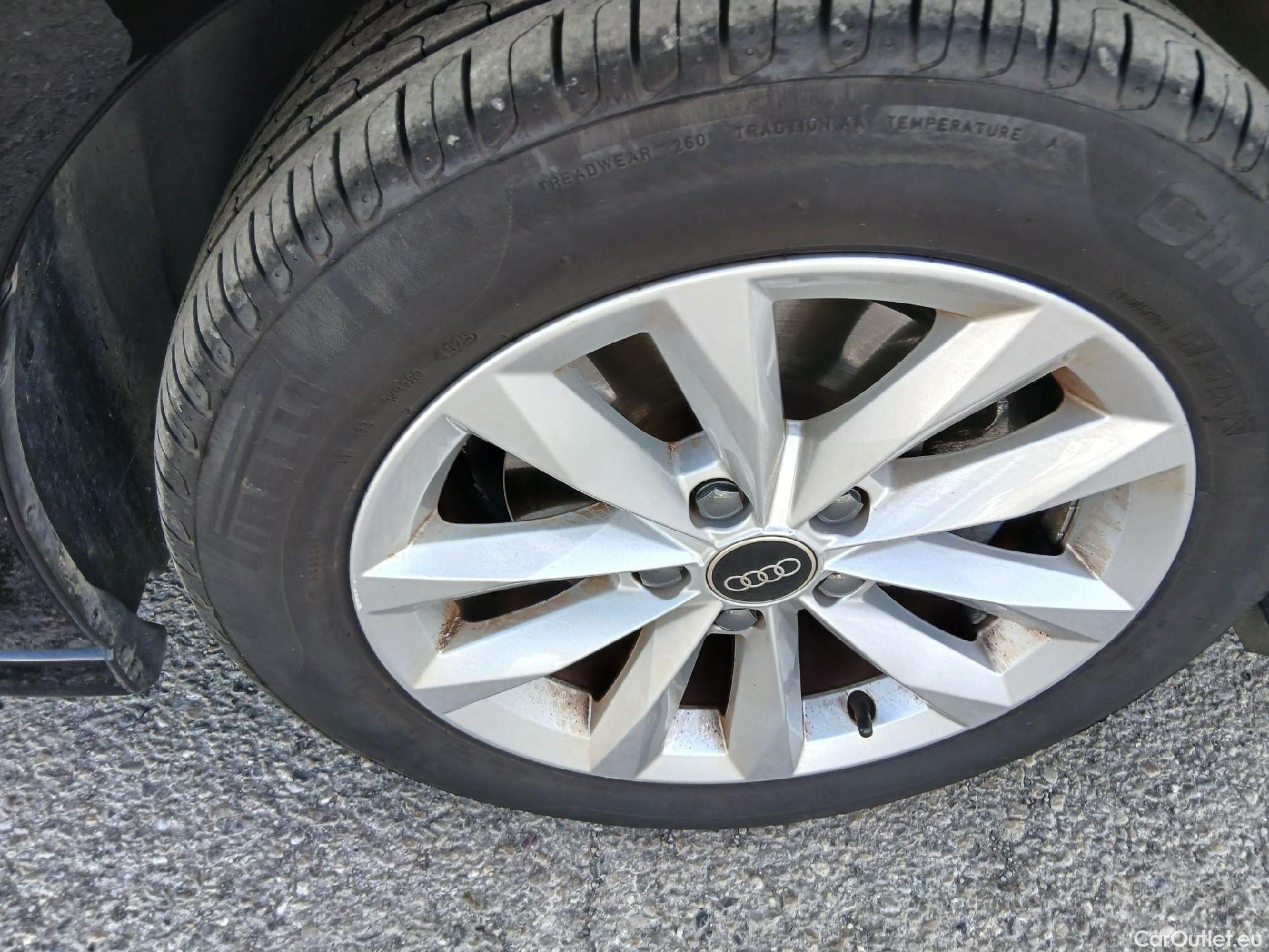  Audi  A3 AUDI  / 2020 / 5P / berlina con portón Sportback 30 TFSI 81kW (110CV) S tronic #29