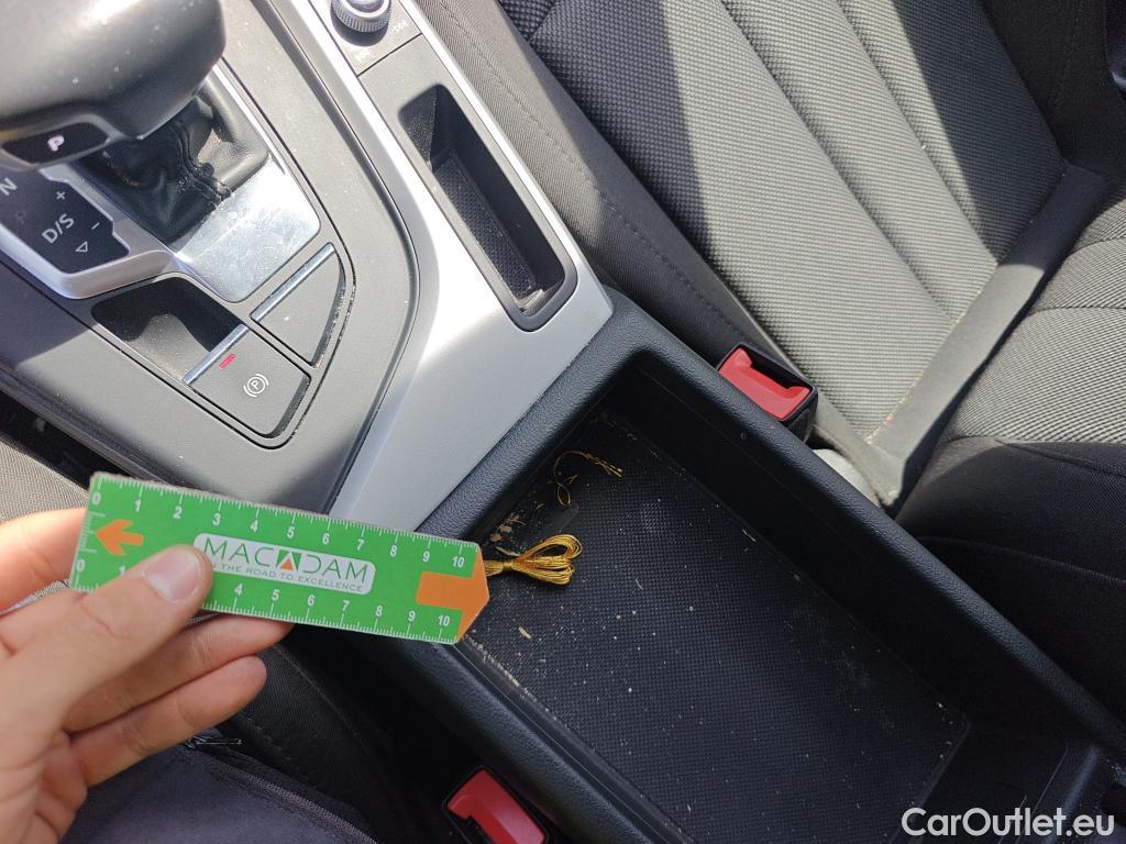  Audi  A4  Berlina 30 TDI advanced 2.0 TDI 135CV AT7 E6dT - LISTA DANA #53