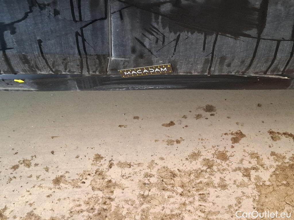  Volkswagen  Golf  VOLKSWAGEN / 2020 / 5P / Berline 1.5 eTSI OPF 130 DSG7 Life Busi #4