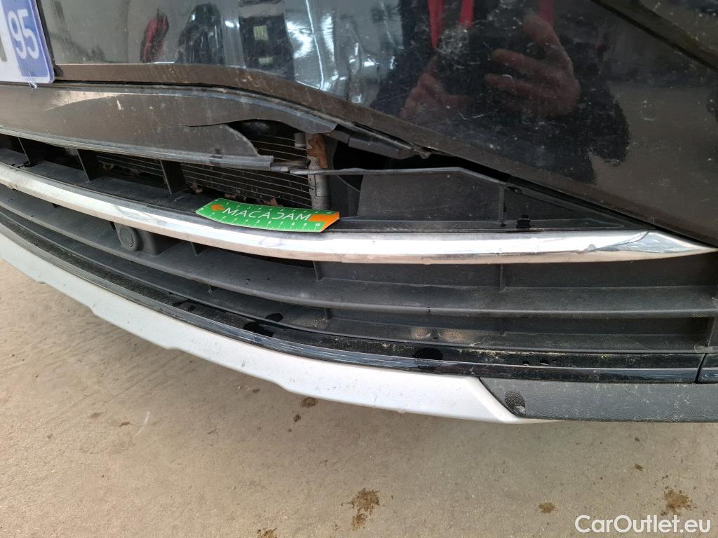  Volkswagen  Tiguan VOLKSWAGEN  / 2020 / 5P / SUV 1.5 TSI 150 DSG7 Elegance #20