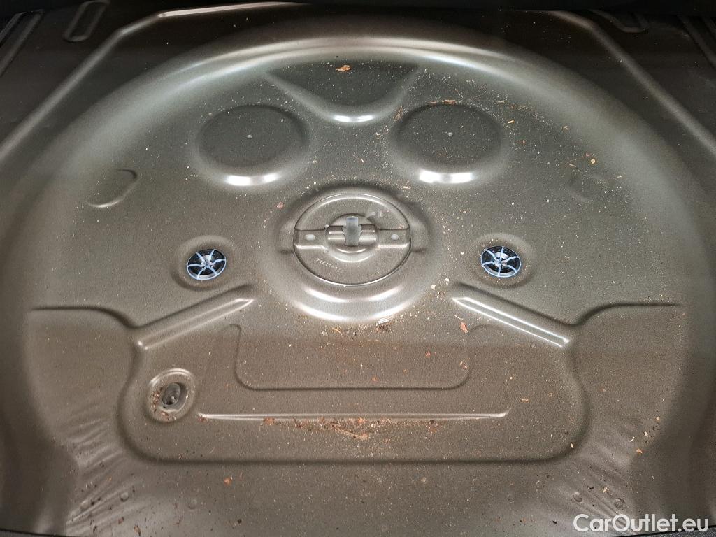  Volkswagen  Tiguan VOLKSWAGEN  / 2020 / 5P / SUV 1.5 TSI 150 DSG7 Elegance #23