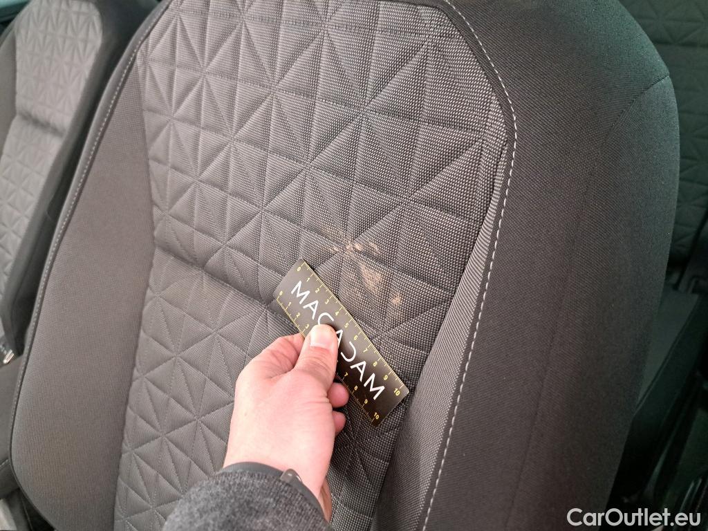  Volkswagen  Tiguan VOLKSWAGEN  / 2020 / 5P / SUV 2.0 TDI 150 DSG7 Life Business #9