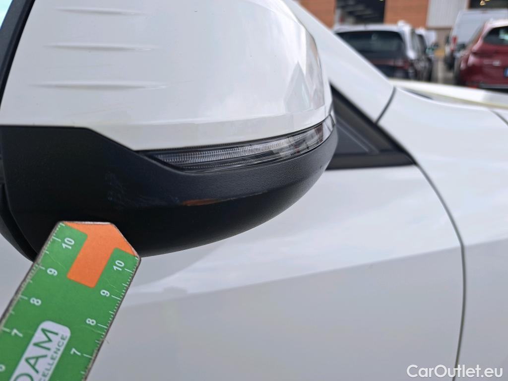  Bmw  X1 BMW  / 2022 / 5P / todoterreno sDrive18i #28