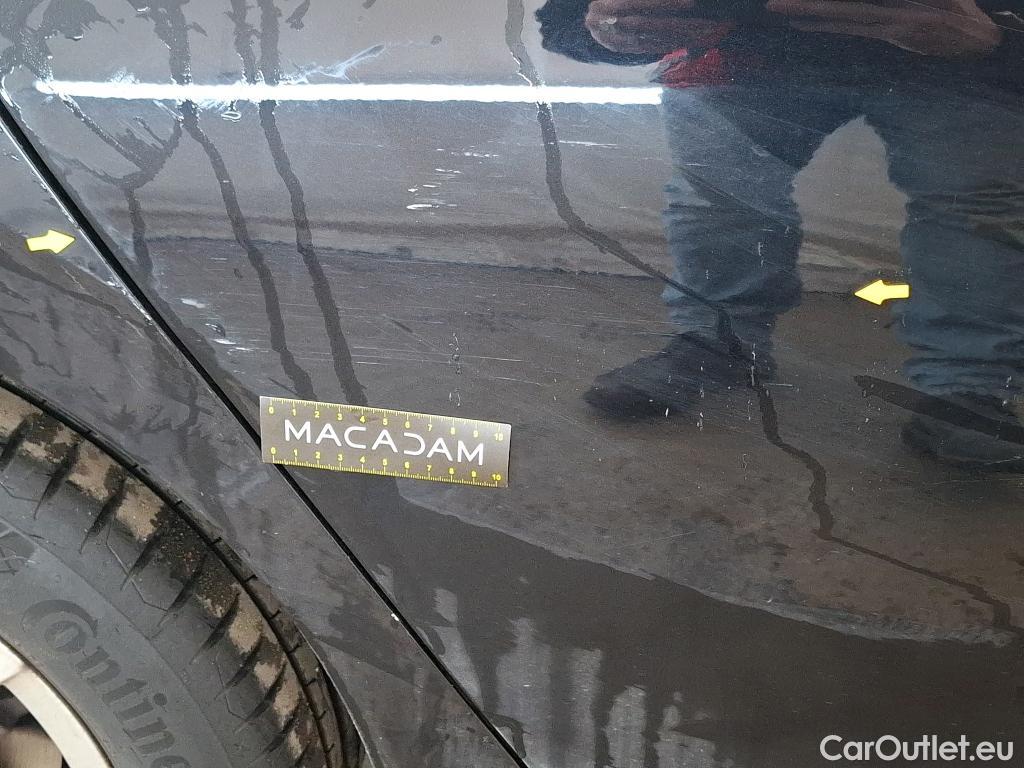  Volkswagen  Golf  VOLKSWAGEN / 2020 / 5P / Berline 1.5 eTSI OPF 130 DSG7 Life Busi #18