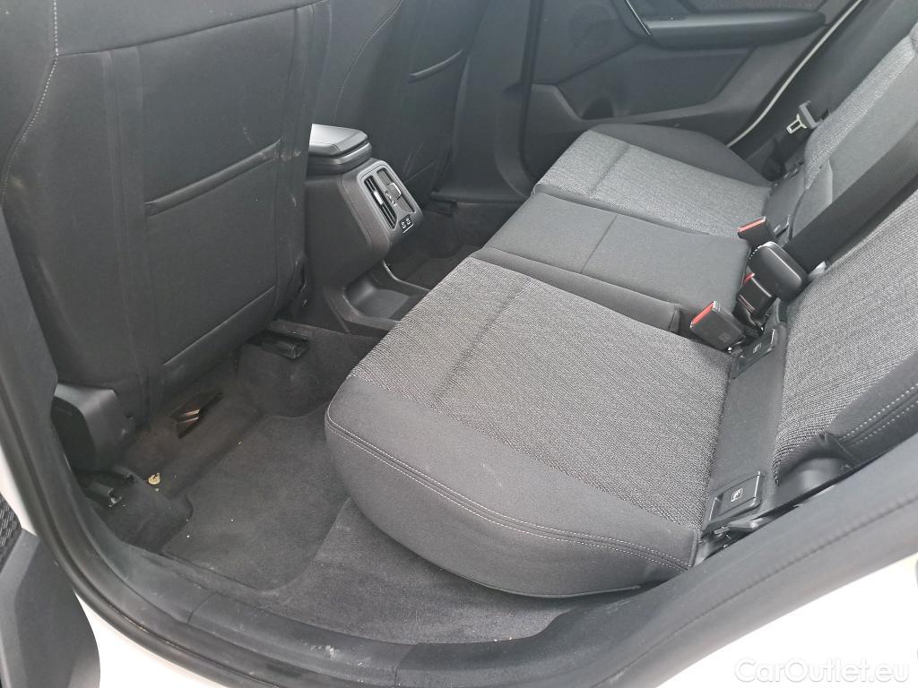  Bmw  X1 BMW  / 2022 / 5P / todoterreno sDrive18i #26