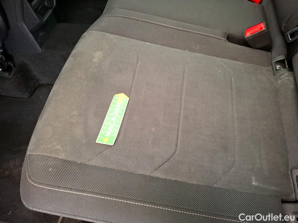  Volkswagen  Tiguan VOLKSWAGEN  / 2020 / 5P / SUV 1.5 TSI 150 DSG7 Elegance #29