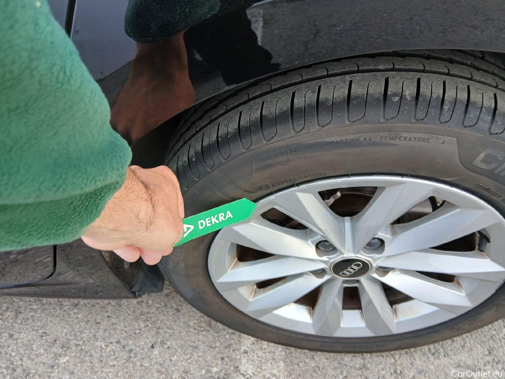  Audi  A3 AUDI  / 2020 / 5P / berlina con portón Sportback 30 TFSI 81kW (110CV) S tronic #14