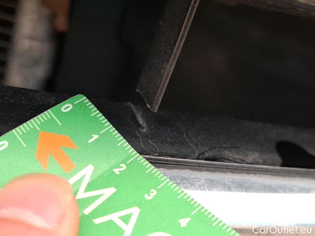  Volkswagen  Tiguan VOLKSWAGEN  / 2020 / 5P / SUV 1.5 TSI 150 DSG7 Elegance #15