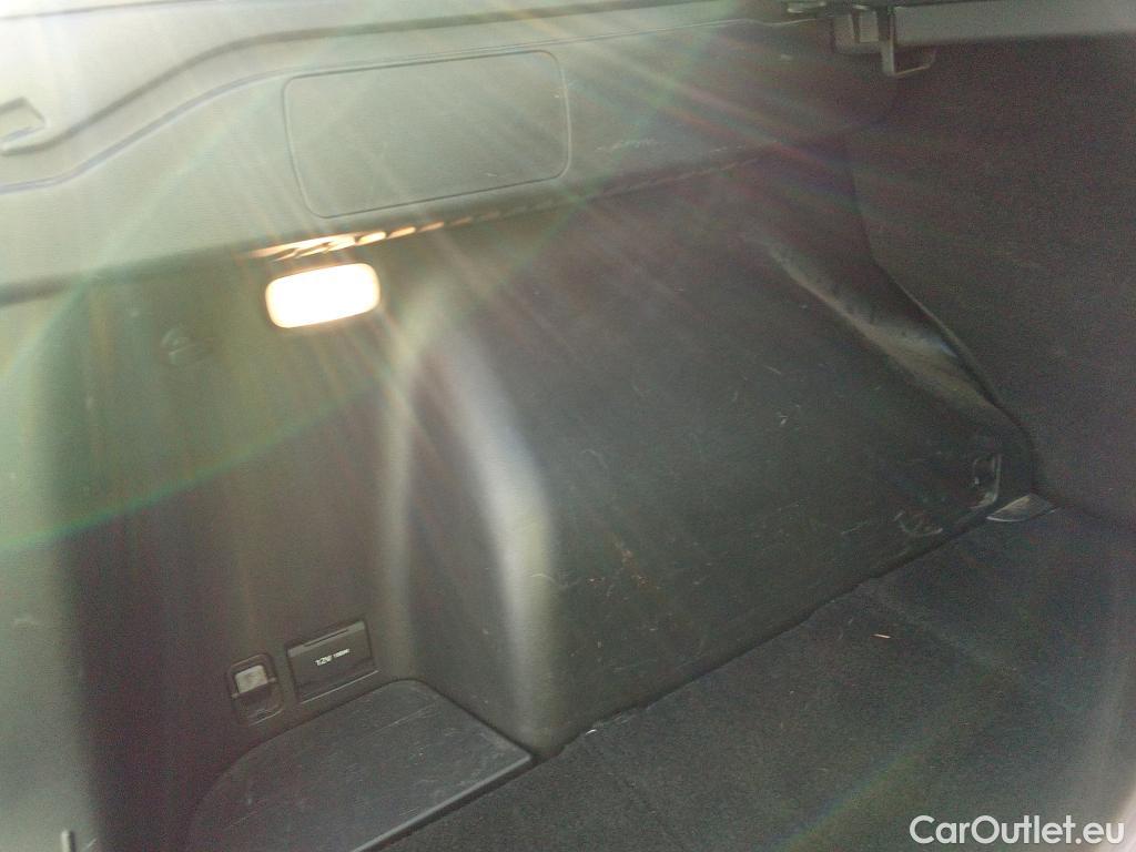  Hyundai  Tucson HYUNDAI  / 2020 / 5P / todoterreno 1.6 TGDI 169kW (230CV) HEV Maxx Auto #15