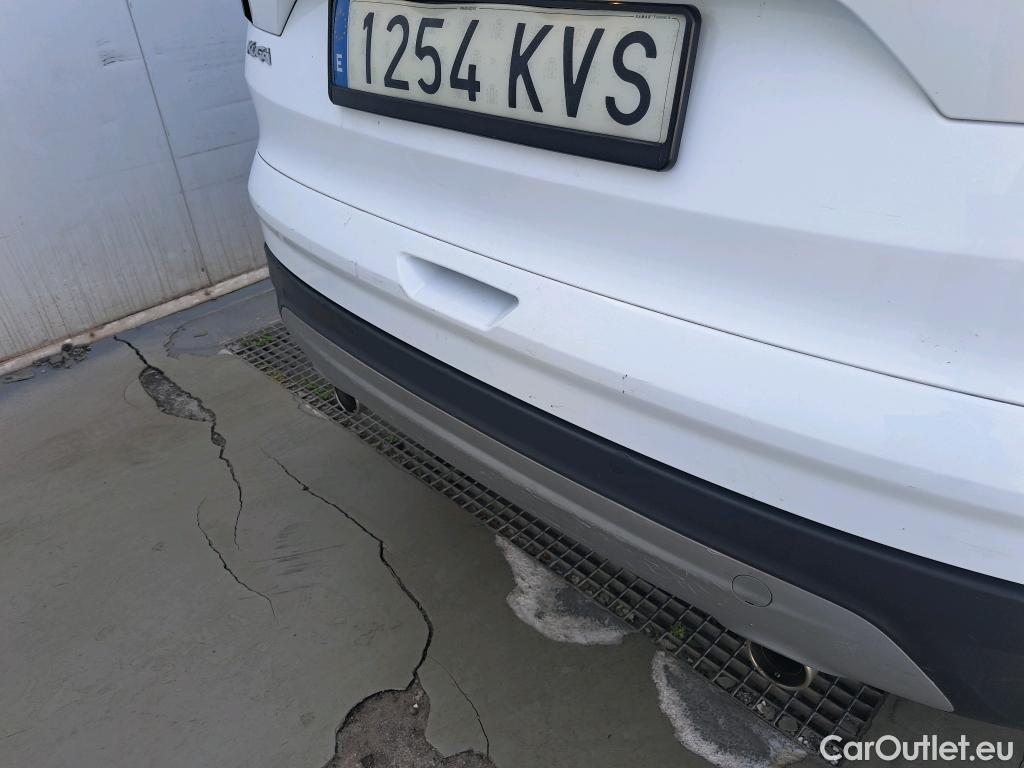  Ford  Kuga FORD  / 2016 / 5P / todoterreno 1.5 EcoBoost 88kW 4x2 Trend+ (CX) #20