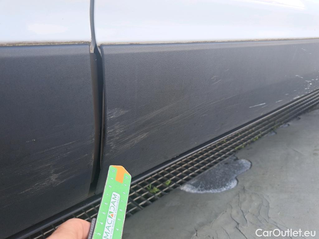  Ford  Kuga FORD  / 2016 / 5P / todoterreno 1.5 EcoBoost 88kW 4x2 Trend+ (CX) #27