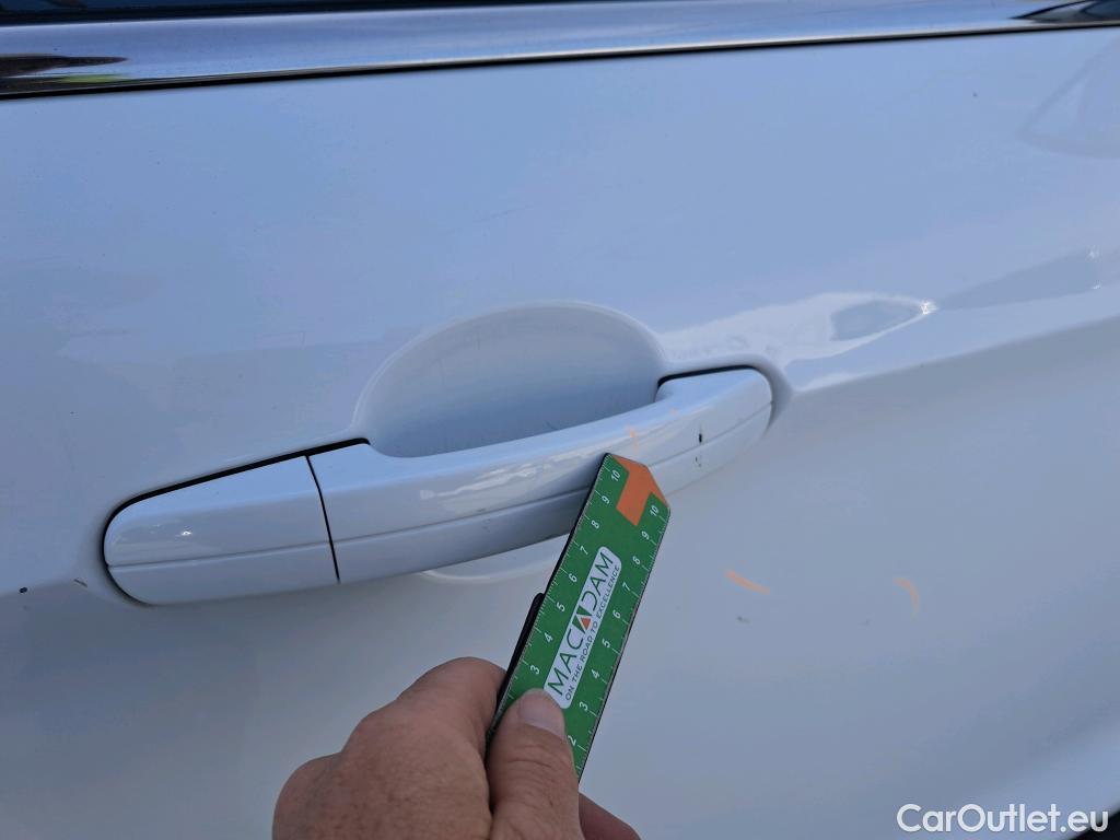  Ford  Kuga FORD  / 2016 / 5P / todoterreno 1.5 EcoBoost 88kW 4x2 Trend+ (CX) #31