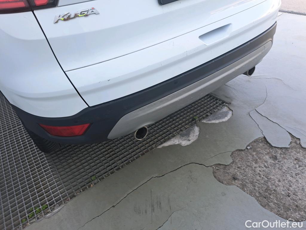  Ford  Kuga FORD  / 2016 / 5P / todoterreno 1.5 EcoBoost 88kW 4x2 Trend+ (CX) #7