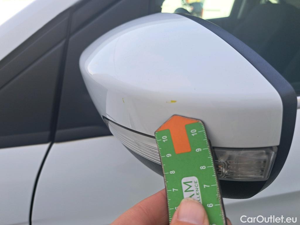  Ford  Kuga FORD  / 2016 / 5P / todoterreno 1.5 EcoBoost 88kW 4x2 Trend+ (CX) #33