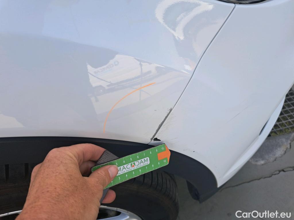  Ford  Kuga FORD  / 2016 / 5P / todoterreno 1.5 EcoBoost 88kW 4x2 Trend+ (CX) #12