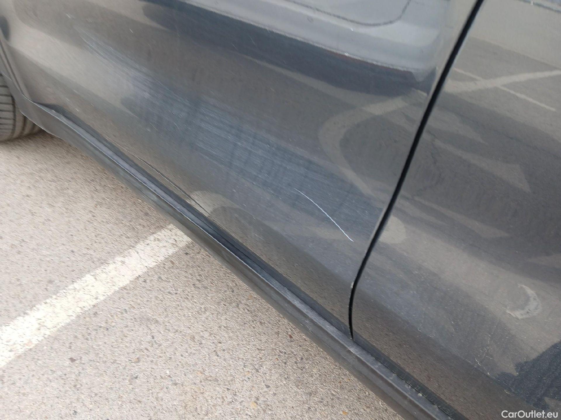  KIA  Sportage KIA  / 2018 / 5P / todoterreno 1.6 MHEV Business DCT 100kW (136CV) 4X2 #9