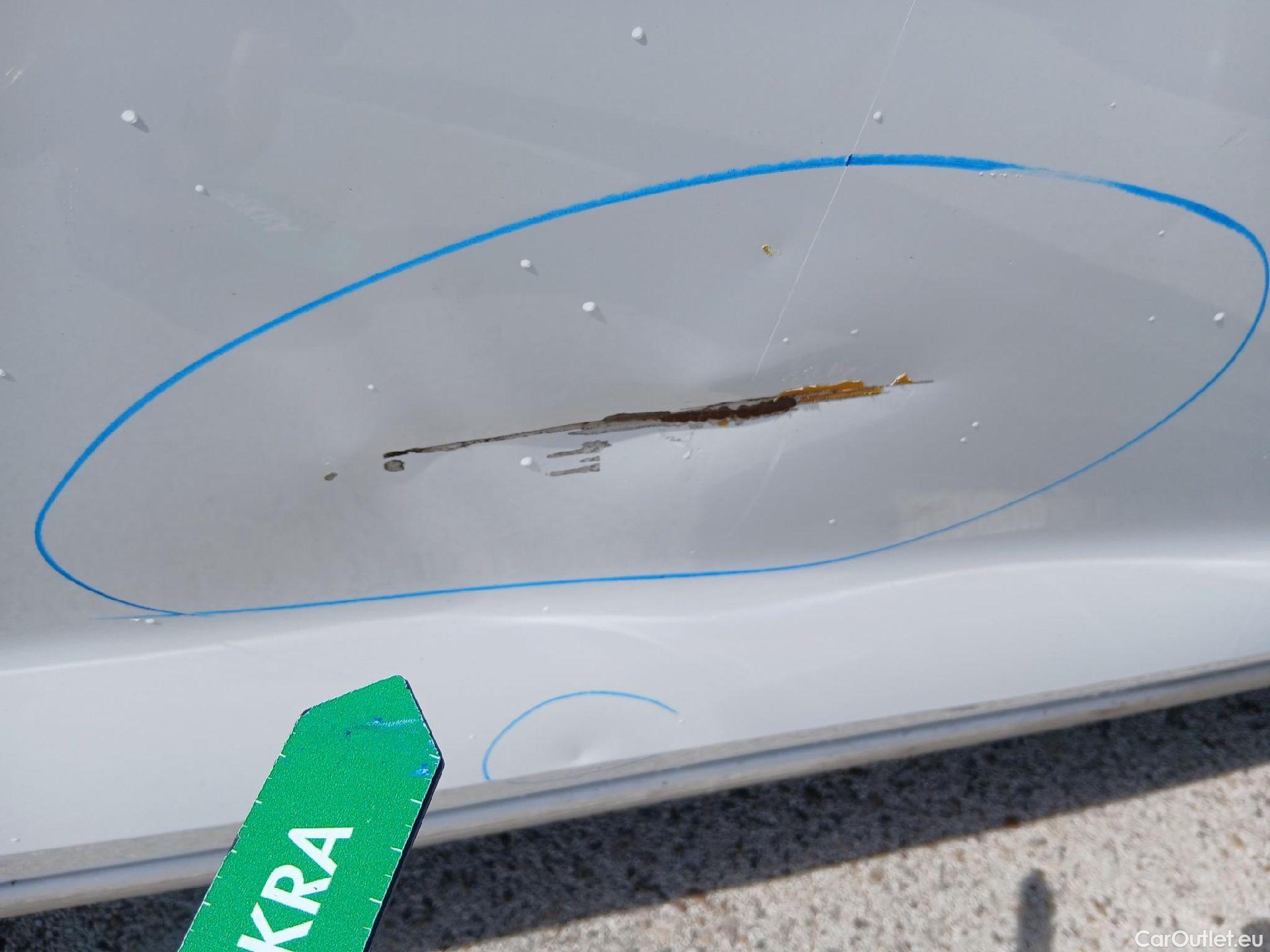  Hyundai  i20 HYUNDAI  / 2020 / 5P / berlina con portón 1.0 TGDI 74kW (100CV) 48V Essence #56