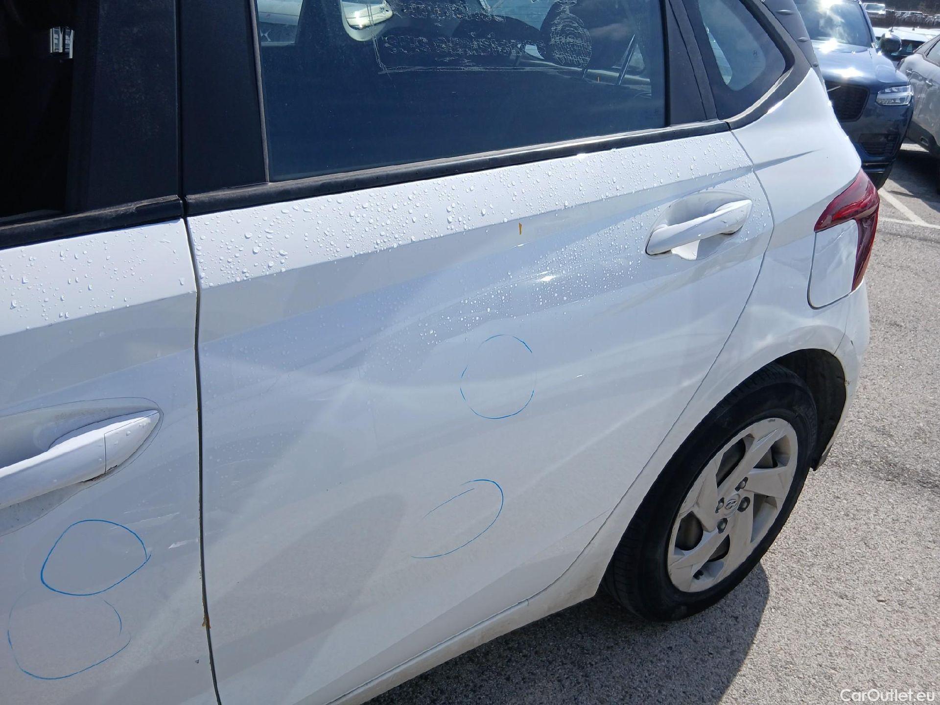  Hyundai  i20 HYUNDAI  / 2020 / 5P / berlina con portón 1.0 TGDI 74kW (100CV) 48V Essence #17