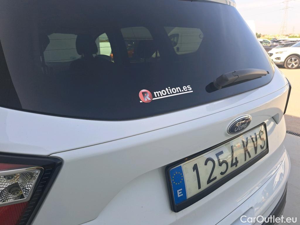  Ford  Kuga FORD  / 2016 / 5P / todoterreno 1.5 EcoBoost 88kW 4x2 Trend+ (CX) #22