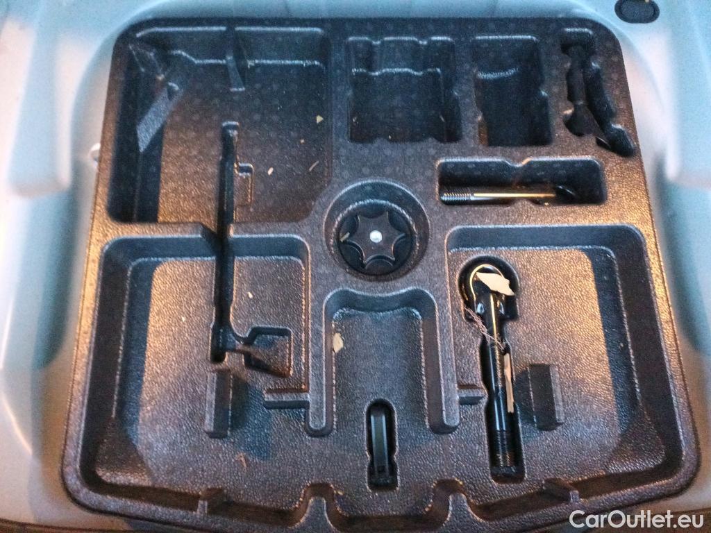  Nissan  Qashqai NISSAN  / 2021 / 5P / todoterreno DIG-T 116kW (158CV) mHEV Xtronic Acenta (AC2) #4